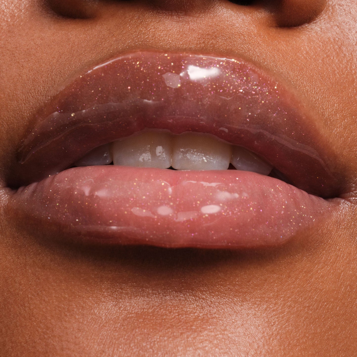 phyto-glow-lip-balm-shimmer-stardust-l3 NATR-10131-Phyto-Glow-Lip-Hover-Stardust.jpg