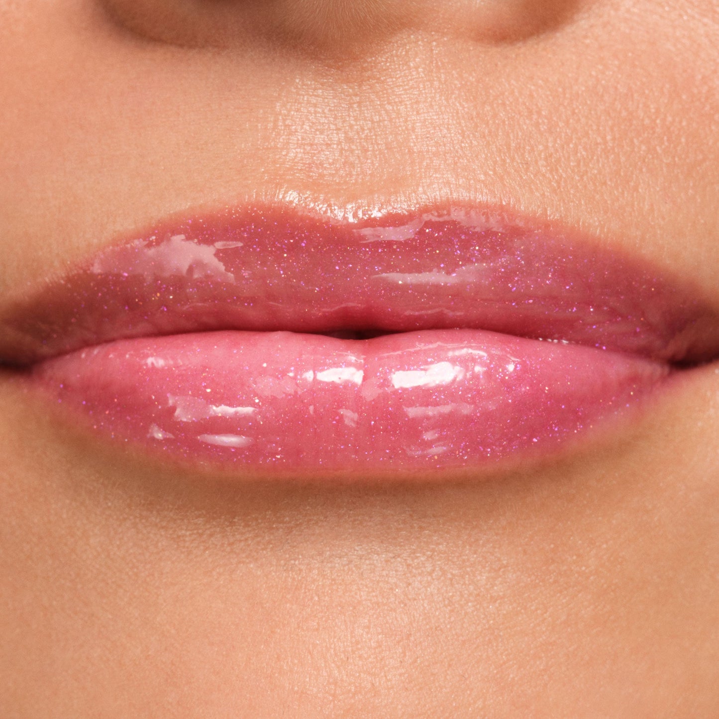 phyto-glow-lip-balm-shimmer-eclipse-d0 NATR-10133-Phyto-Glow-Lip-Hover-Eclipse.jpg