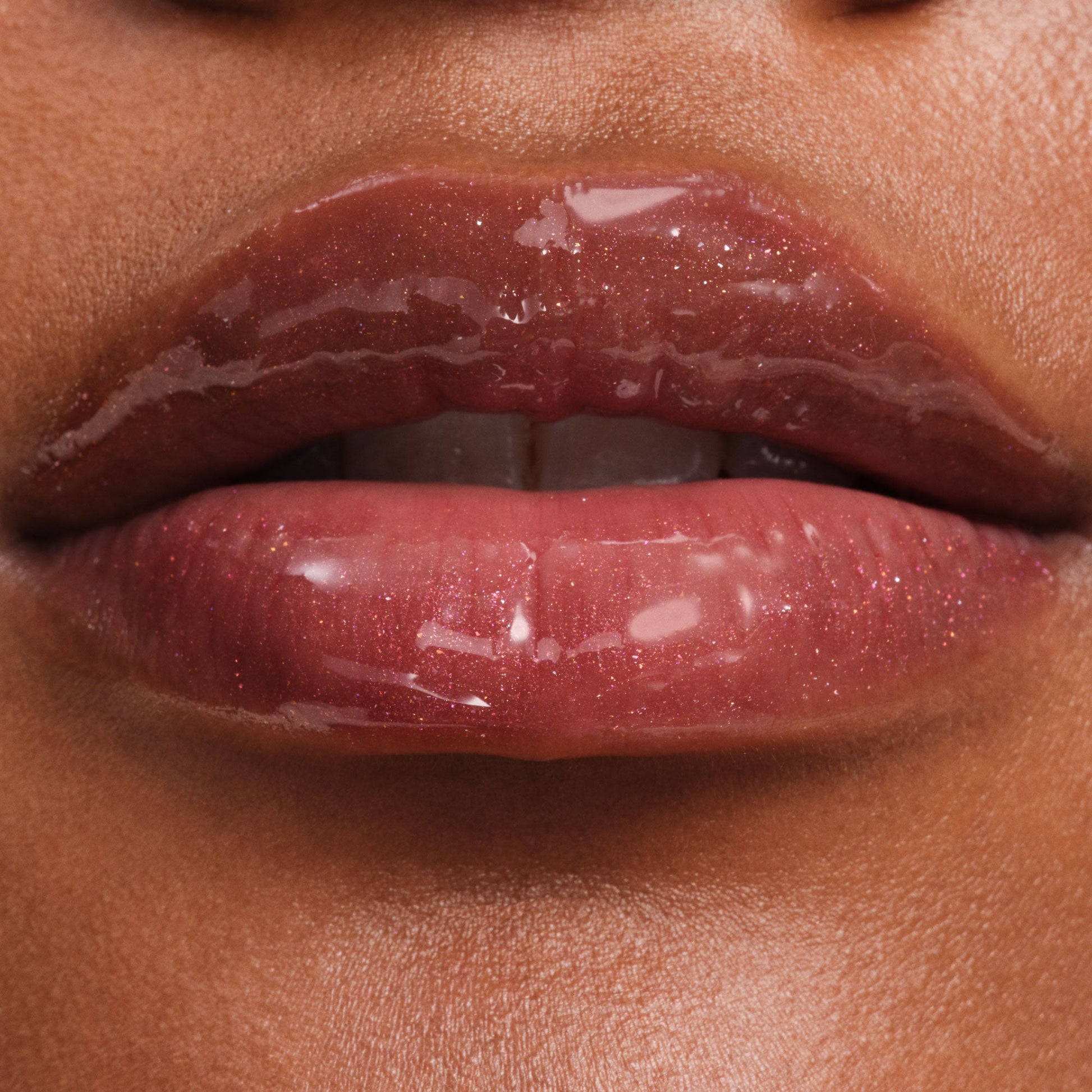 phyto-glow-lip-balm-shimmer-galaxy-l3 NATR-10137-Phyto-Glow-Lip-Hover-Galaxy.jpg